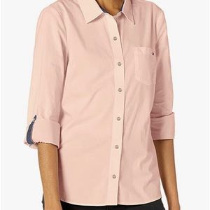 Tommy Hilfiger Button Down Shirt Women’s size medium color Ballerina pink.